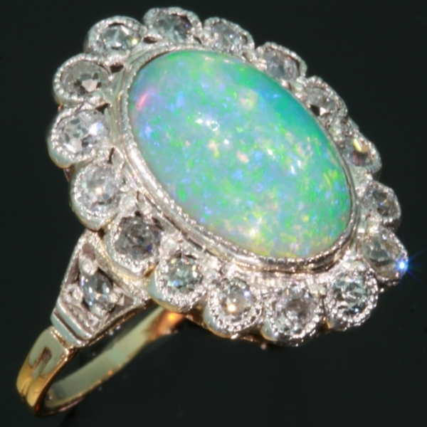 Vintage opal engagement ring diamonds setting (image 2 of 9)